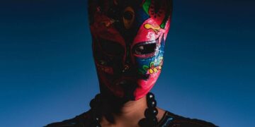 Raíces, el ritual electrónico que fusiona techno y cosmovisión ancestral, llega a Foro Hendrix con Miroslav Ü y DJ Fucci