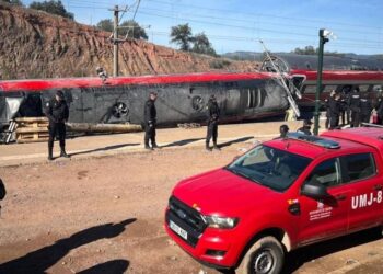 Descarrilamiento en España: celebran funeral y homenaje a las víctimas en el lugar del accidente