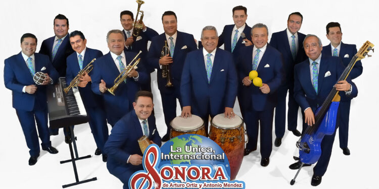 a única internacional Sonora Santanera encabeza el cuarto Baile por un Trasplante en el Salón Los Ángeles