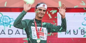 Isaac del Toro finaliza segundo en la etapa 3 del UAE Tour 2026