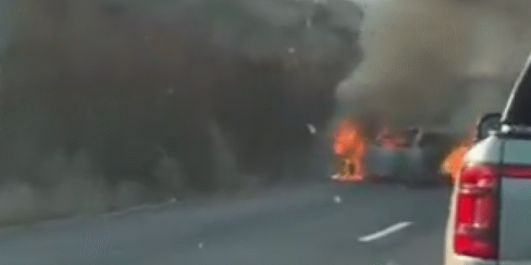 Reportan bloqueos en Jalisco, Michoacán y Guanajuato