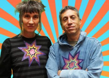 Mariachi Elástico transforma el rock y el pop latino en clave de mariachi