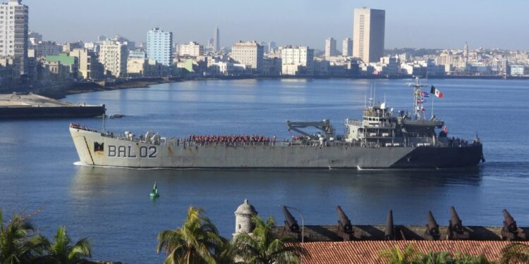 Llega apoyo desde México: Cuba recibe ayuda humanitaria por vía marítima