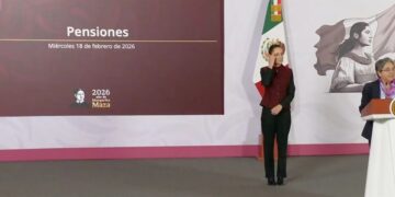 Sheinbaum anuncia reforma para reducir las pensiones onerosas de exfuncionarios