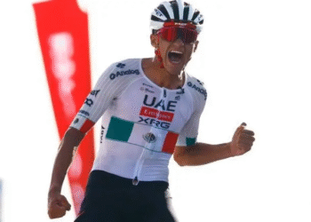 Isaac del Toro hace historia: ¡Primer mexicano campeón del UAE Tour!