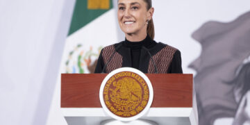 Llegada de 98.2 millones de visitantes internacionales a México es resultado de la grandeza cultural y la transformación: Presidenta