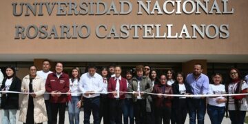 Todos los estudiantes de la Universidad Nacional Rosario Castellanos recibirán la Beca Gertrudis Bocanegra: Presidenta Claudia Sheinbaum