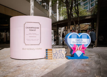 Bath & Body Works presentará su vela gigante Champagne Toast en México para celebrar Fragrance Week