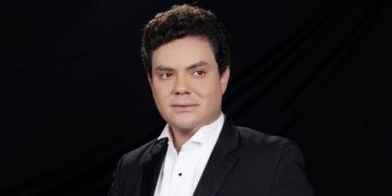 La voz que evoca a José José: Manuel José presenta concierto sinfónico en La Maraka