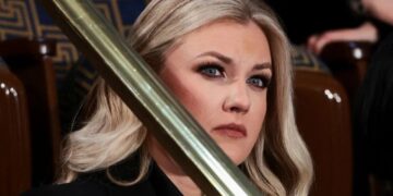 Trump designa a Erika Kirk, viuda de Charlie Kirk, como integrante de una junta de la Fuerza Aérea de EU