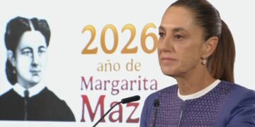 ”Ni modo que me pregunten»: Sheinbaum niega tener conocimiento de la decisión del SAT de quitar permisos a más de 100 organizaciones