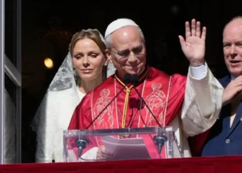 Papa León XIV pide desde Móncao usar la riqueza y “don de la pequeñez” para el bien