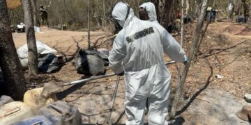 Aseguran laboratorio clandestino en Mocorito: hallan 600 kilos de metanfetamina y precursores químicos