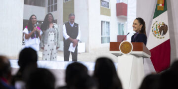 Presidenta encabeza décimo Miércoles de Vivienda para el Bienestar con entrega en Nayarit y Quintana Roo