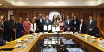 Firma Cámara de Diputados convenio de colaboración con el Tecnológico de Monterrey con el objetivo de fortalecer la función legislativa con conocimiento, evidencia y visión de largo plazo