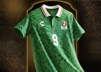 Presentan jersey edición especial en homenaje a Hugo Sánchez; una gala para celebrar su legado