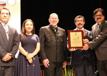 Hito histórico. La UAT alcanza el 100% de excelencia académica: Rector Dámaso Anaya