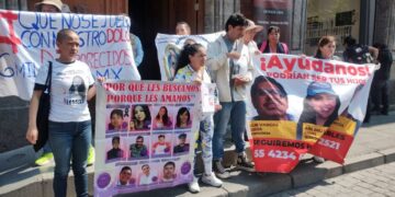 Familias buscadoras reclaman que no se les convocó a reunión con el alto comisionado de la ONU