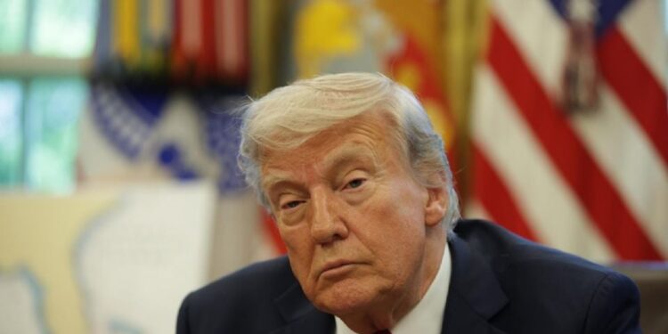 Trump abre la posibilidad de retomar las negociaciones con Irán este viernes