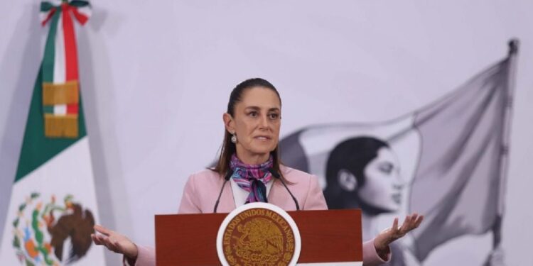 “La busqué ayer, no estaba en la oficina”: Sheinbaum afirma que no ha hablado con la gobernadora de Chihuahua sobre la muerte de dos estadounidenses