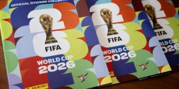 FIFA rompe con Panini y firma acuerdo con Topps para el mercado de estampas y tarjetas