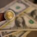Peso mexicano se fortalece previo a decisión de Banxico; Bolsa Mexicana también avanza