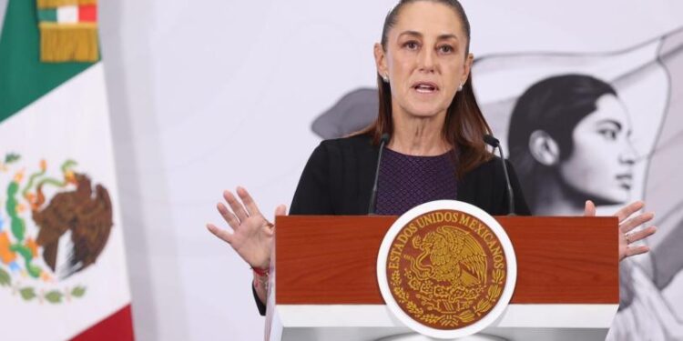 SEP buscará mantener seis semanas de vacaciones; Sheinbaum pide consenso para calendario escolar