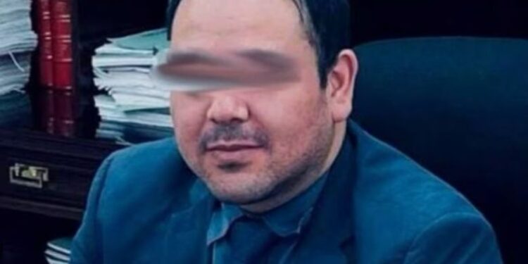 Vinculan a proceso a juez que otorgó red de amparos a Cabeza de Vaca