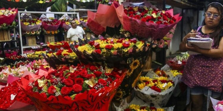 Día de las Madres dejará más de 90 mil mdp de derrama económica en México, estima Concanaco Servytur
