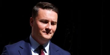 Dimite el ministro de Sanidad de Reino Unido y recrudece la crisis en la administración de Keir Starmer