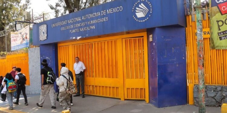 Activan protocolos de seguridad en el CCH Naucalpan tras amenaza en redes sobre ataque
