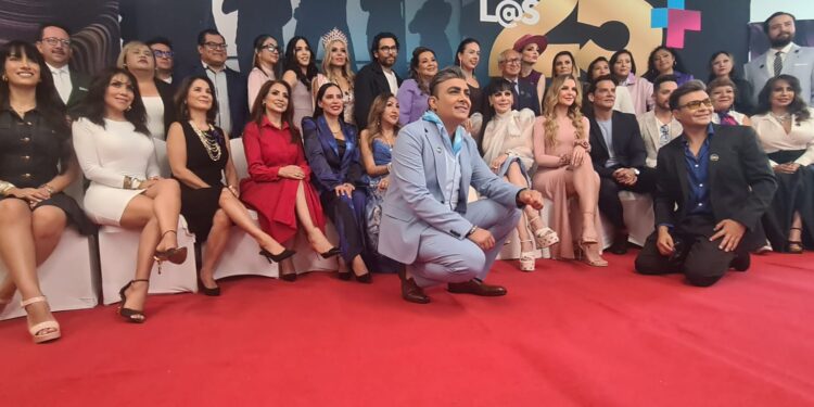 Sandra Cuevas se mantiene vigente con narrativa desafiante