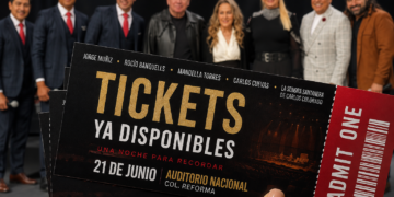 Jorge Muñiz, Rocío Banquells y Manoella Torres unen sus voces en una noche histórica en el Auditorio Nacional