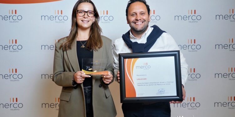 Unilever recibe distintivo por su compromiso con la inclusión laboral de personas con discapacidad