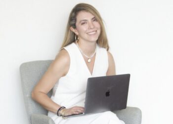 Corina Espinosa: arte, activismo y creatividad como herramienta de transformación