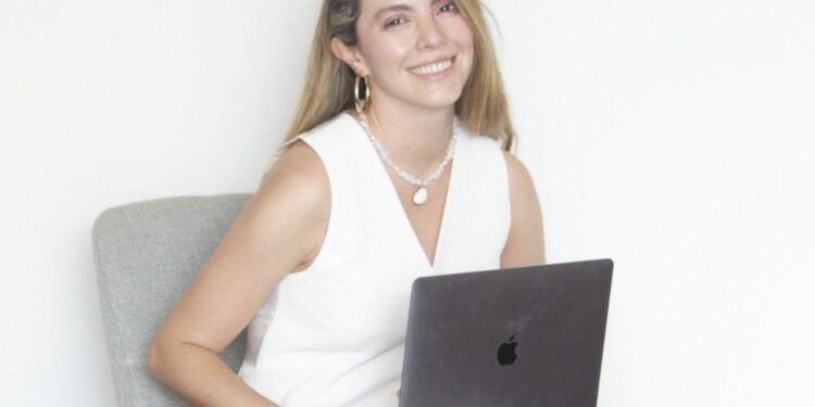 Corina Espinosa: arte, activismo y creatividad como herramienta de transformación
