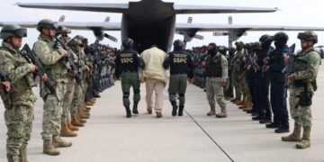Al menos 13 líderes criminales enviados a EU piden su repatriación a Relaciones Exteriores