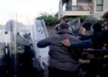 Acusan en Reino Unido a seis personas de desórdenes violentos durante protesta por el asesinato de un estudiante