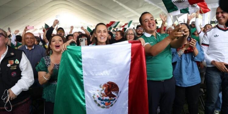 «El juego, buenísimo»: Sheinbaum felicita a la Selección de futbol por su primer triunfo en el Mundial