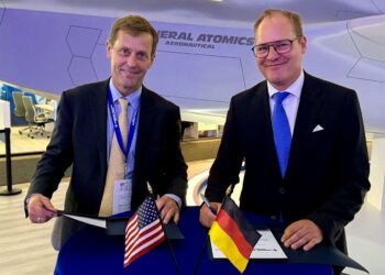 GA-ASI e INTEC Group firman un memorando de entendimiento en ILA Berlín