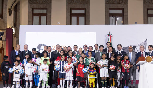 Inicia una etapa distinta del futbol mexicano: Presidenta Claudia Sheinbaum; FMF presenta Estrategia Nacional de Formación