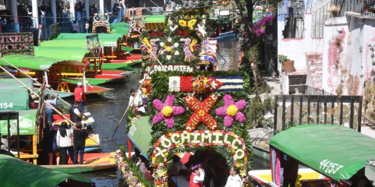 Sedema prohíbe eventos en trajineras