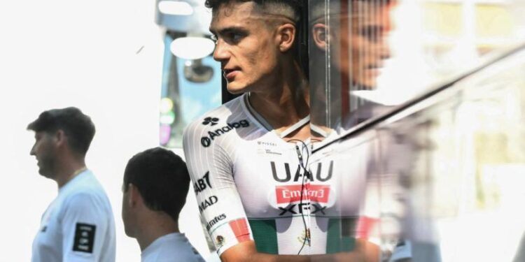 Isaac del Toro desata la locura en Barcelona: el mexicano enciende el Tour de Francia
