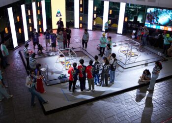 Tecmilenio, sede de la competencia de robótica que forma a los líderes del futuro