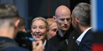 Congreso nacional del partido ultraderechista alemán AfD desata protestas y enfrentamientos