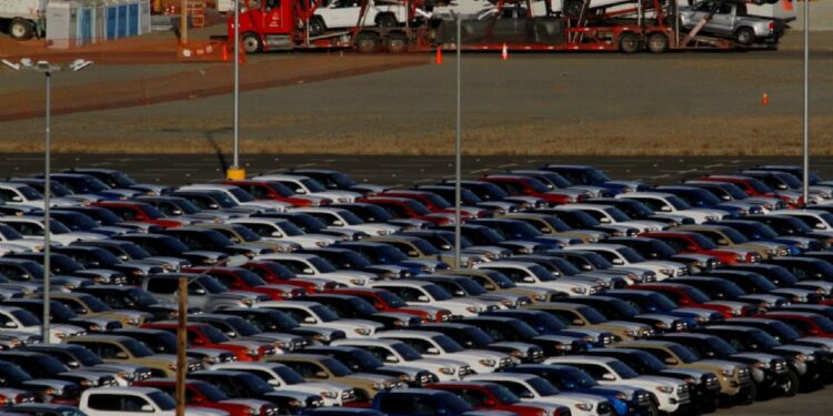 Secretaría de Economía confirma el traslado de Toyota a EU; asegura que el cambio será gradual hasta 2030