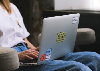 Prosus lleva la IA agéntica a las empresas: de semanas de trabajo a solo 30 minutos 