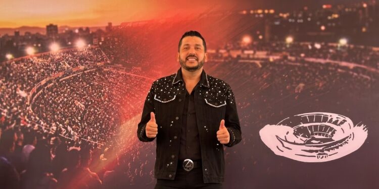 Luis Ángel “El Flaco” llegará a La México el 18 de noviembre junto a grandes figuras del regional mexicano