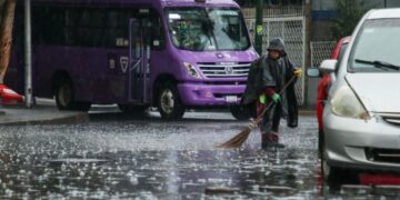 Alertan de posibles inundaciones por fuertes lluvias en gran parte del país