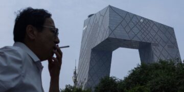 Mujeres chinas presionan para mejorar la regulación antitabaco en su país, donde sólo el 3% de ellas fuma
